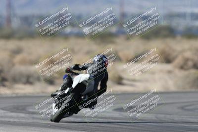 media/Dec-07-2025-CVMA (Sun) [[3e7d2de5dc]]/Race 5-Formula UL-CVMA Hooligans-American Thunder/